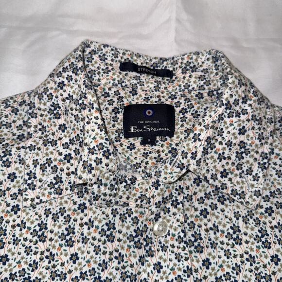 Ben Sherman Short Sleeve Button Down Shirt Size: S - Picture 7 of 7